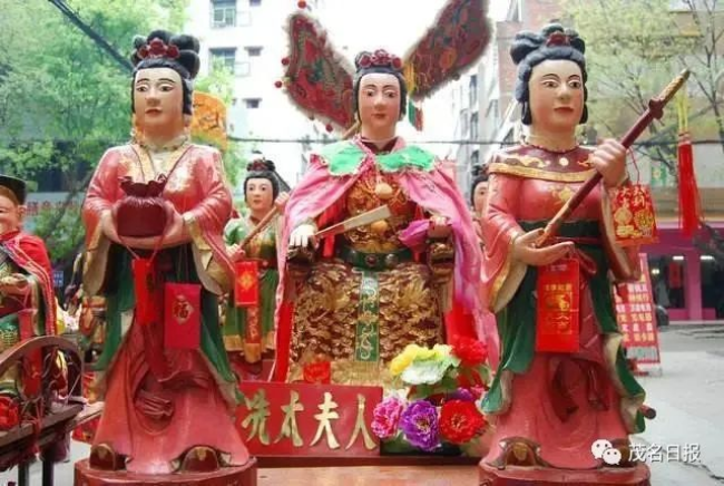 文章附图